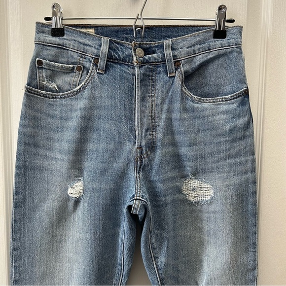 Levi’s 501 Women’s Premium Cropped Jeans Straight Leg Distressed Blue Size 26 - Picture 5 of 16